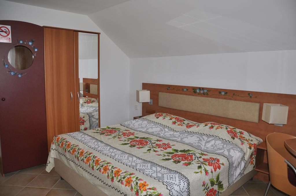Pensiune Muzeu Traditional Poveste In Transilvania Sighişoara Exterior foto